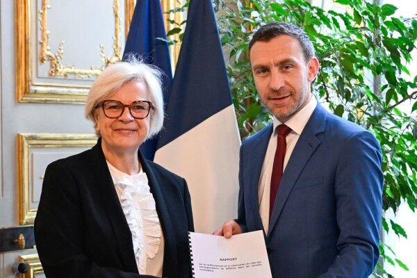 Defense correspondents, a status to strengthen, missions to be clarified